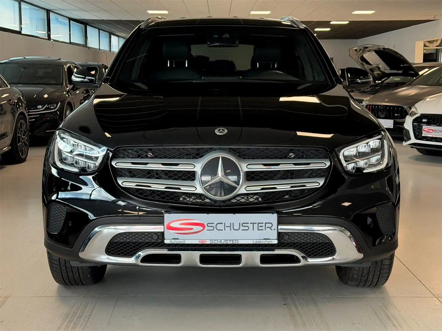 Mercedes-Benz GLC 300 e 4MATIC **DIGITAL TACHO**LEDER**KAMERA** Schwarz - 2