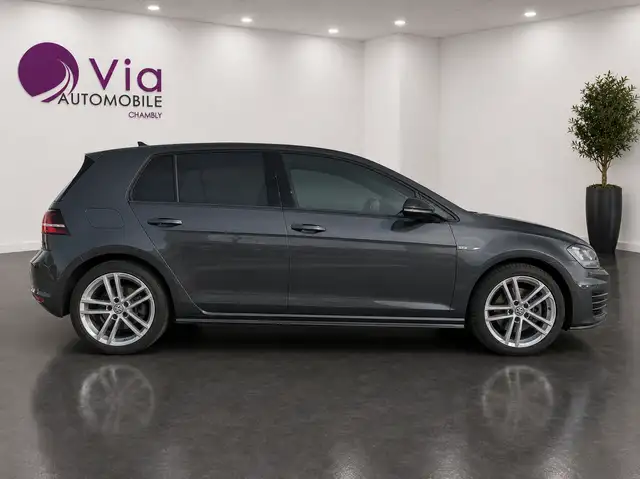 Volkswagen Golf view 4