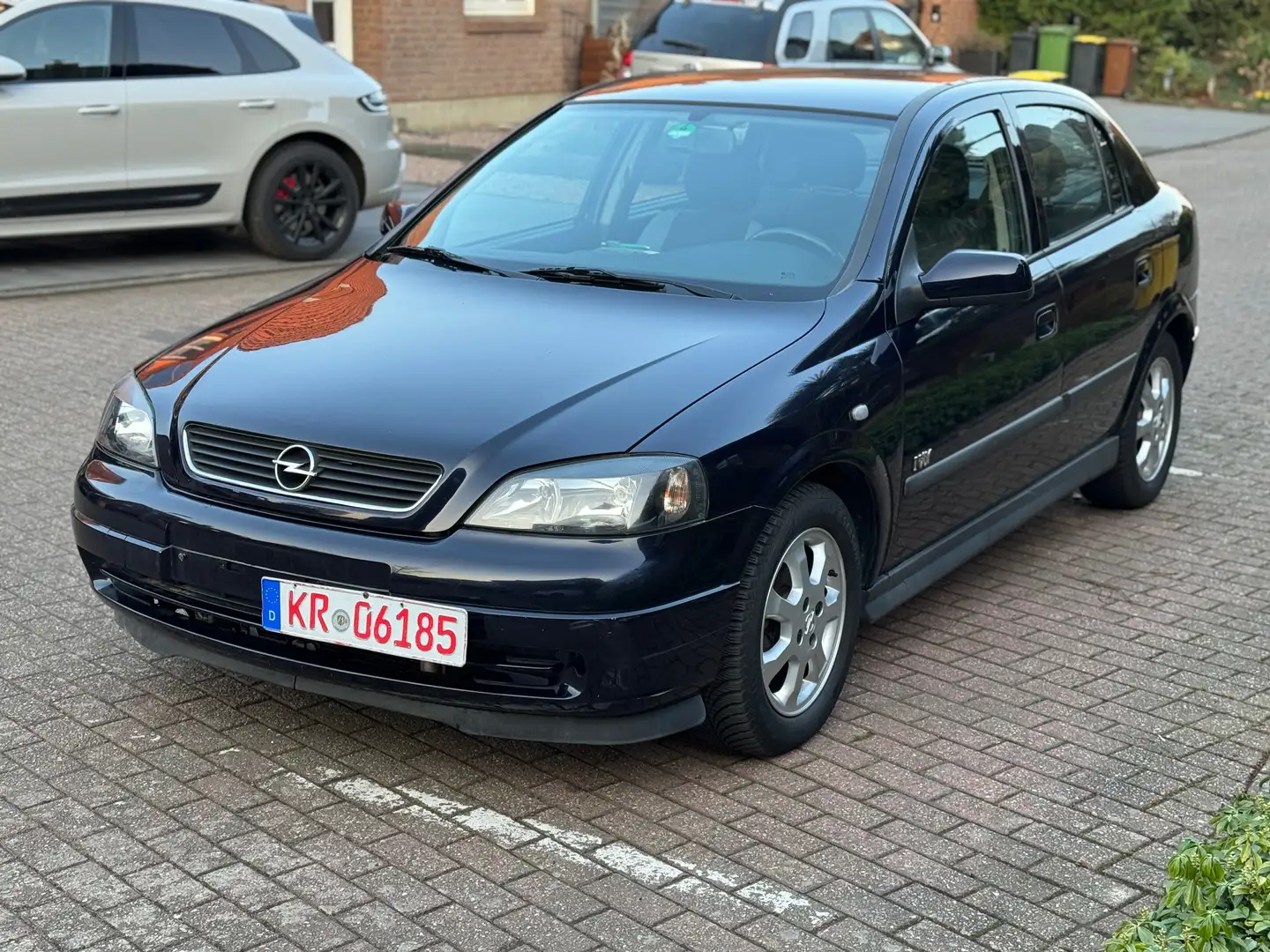 Opel Astra Njoy Azul - 1