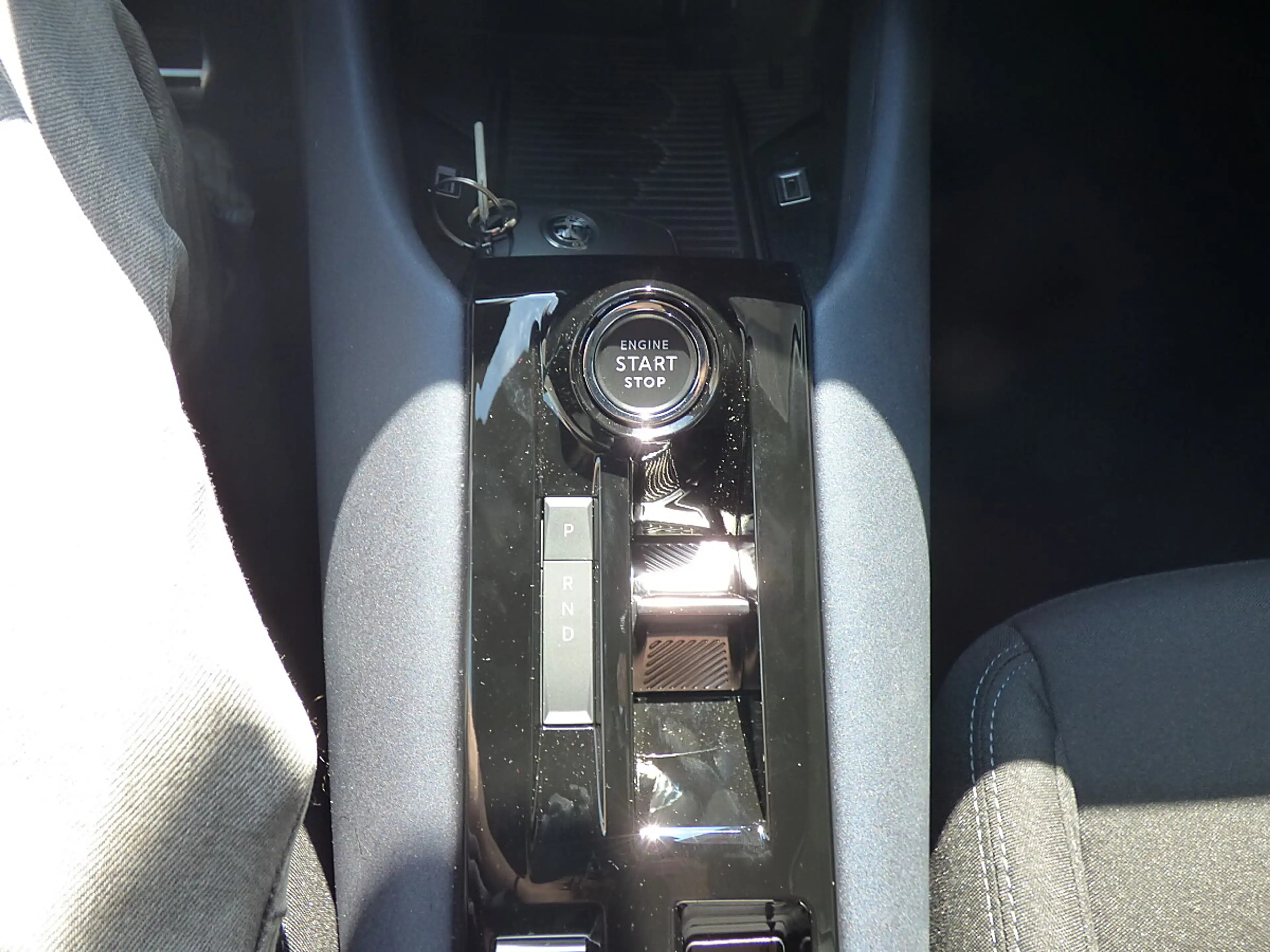 Alfa Romeo Junior Ibrida Sprint 1.2 MHEV e-DCT6 — photo 14