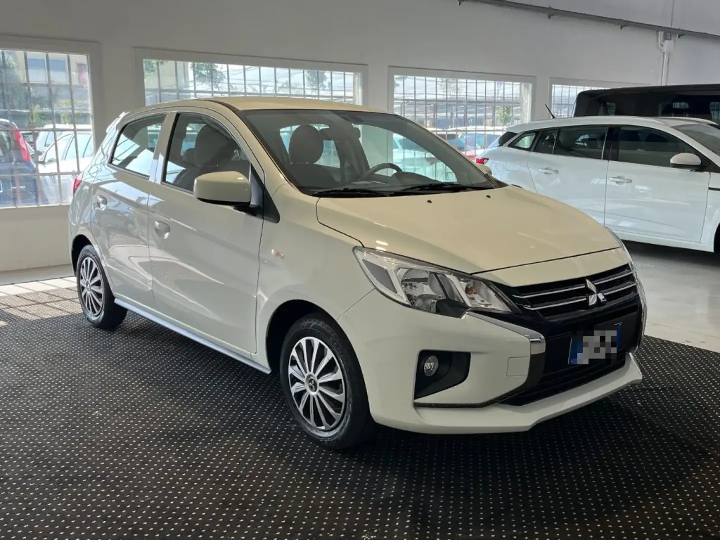Mitsubishi Space Star 1.2 Invite NEOPATENTATI PROMO ! Bianco - 1