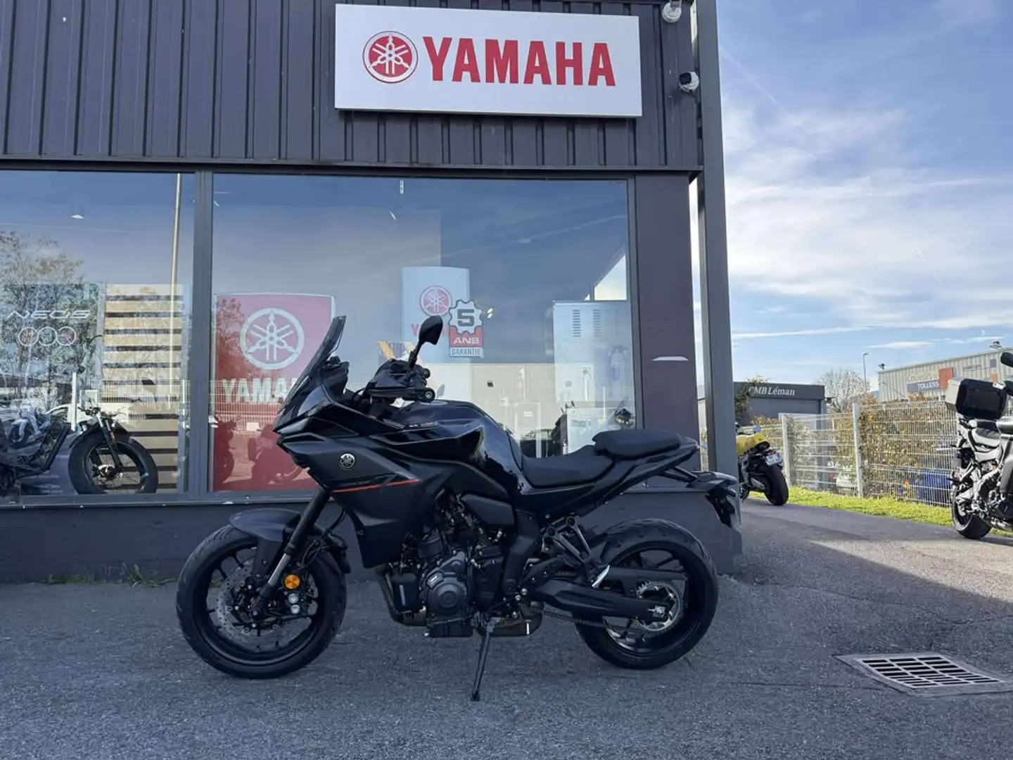 Yamaha Tracer 7 Schwarz - 2
