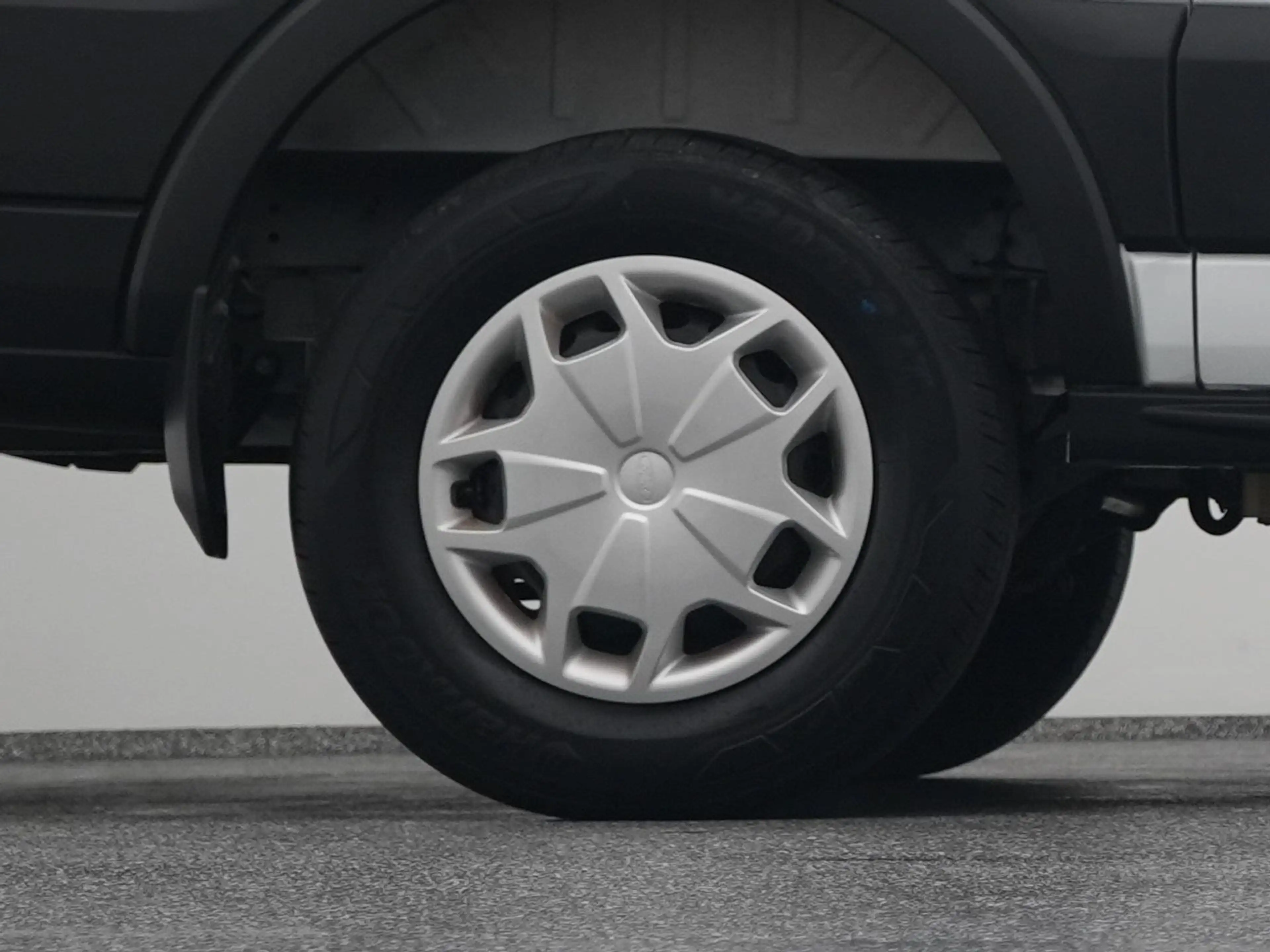 Ford E-Transit 350 L2H2 Ambiente 68 kWh 50 L2H2 Trend 68 kWh | CA — photo 40