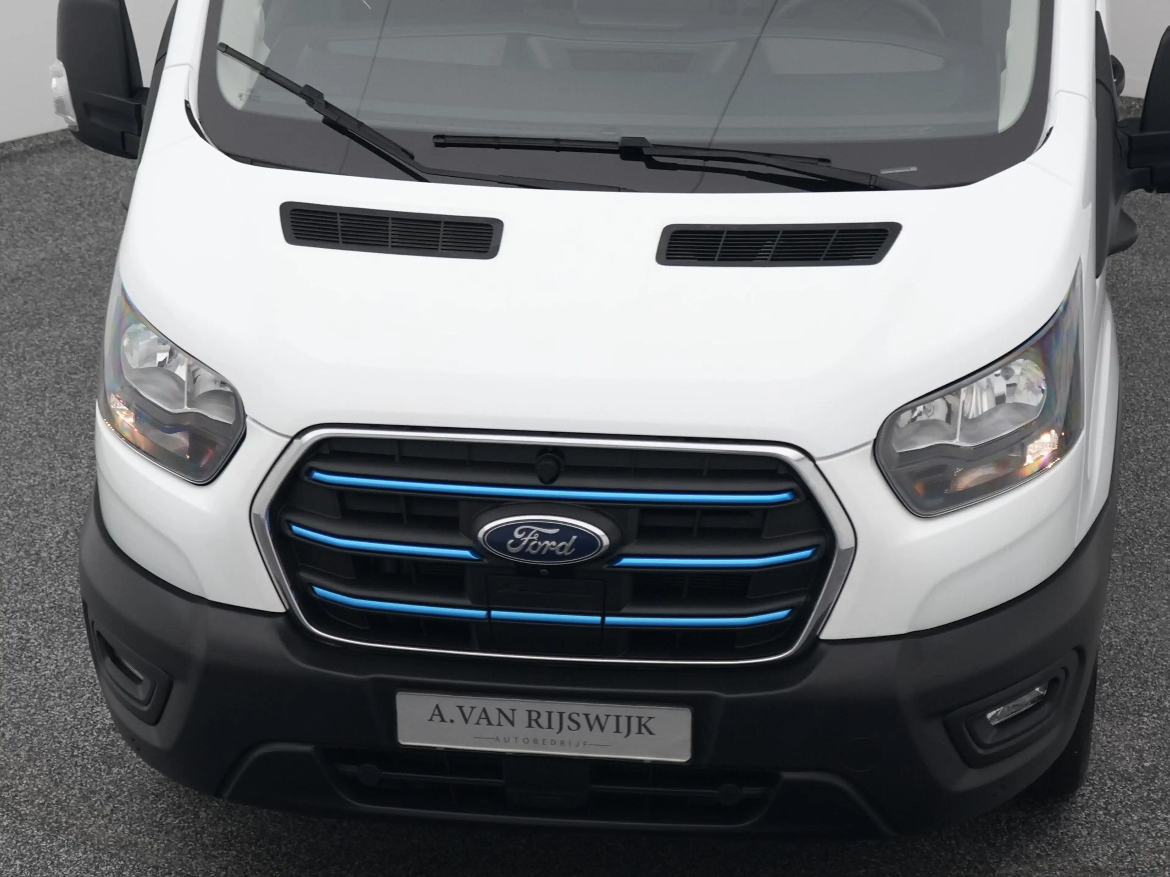 Ford E-Transit 350 L2H2 Ambiente 68 kWh 50 L2H2 Trend 68 kWh | CA — photo 29