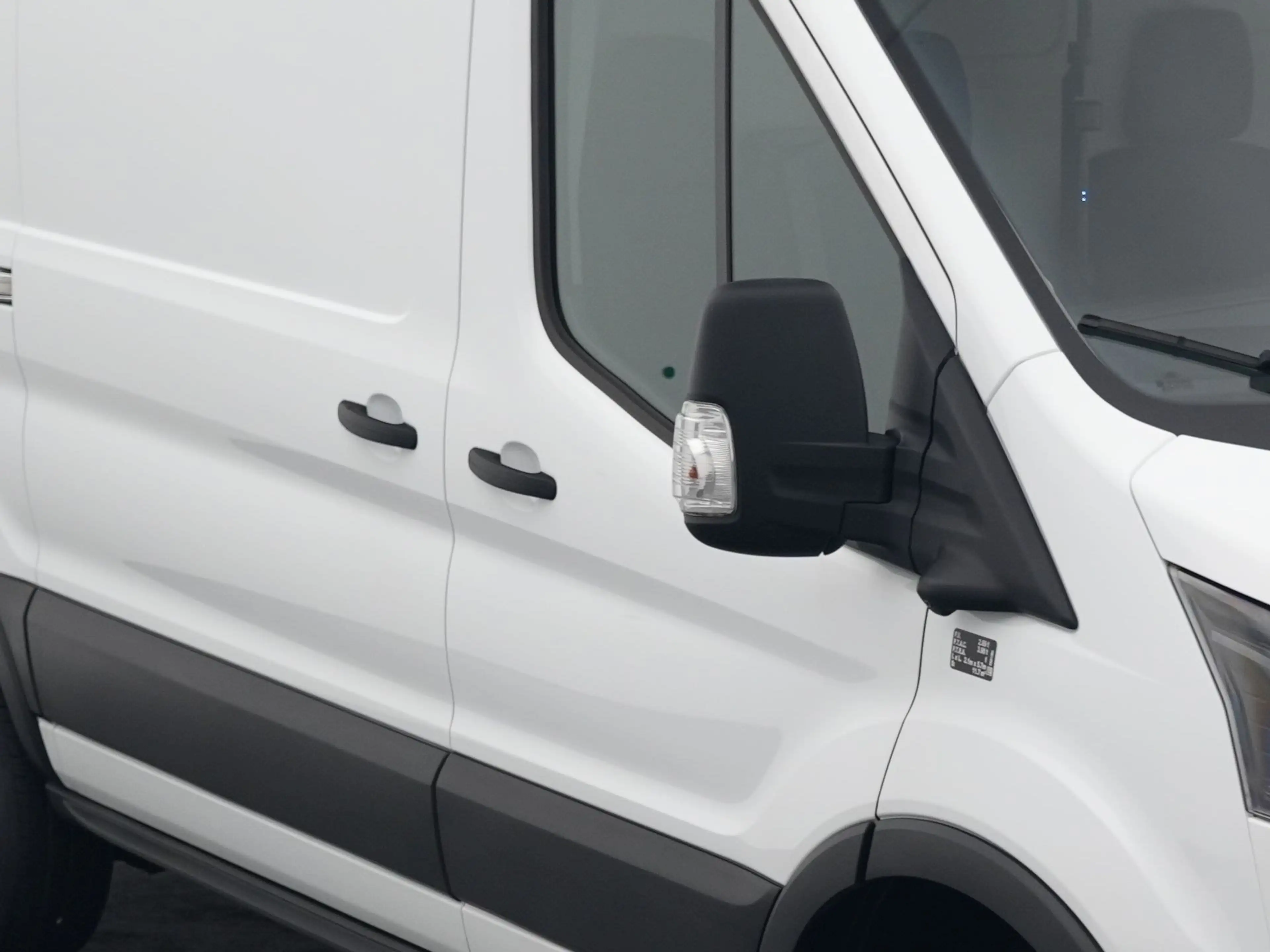 Ford E-Transit 350 L2H2 Ambiente 68 kWh 50 L2H2 Trend 68 kWh | CA — photo 22
