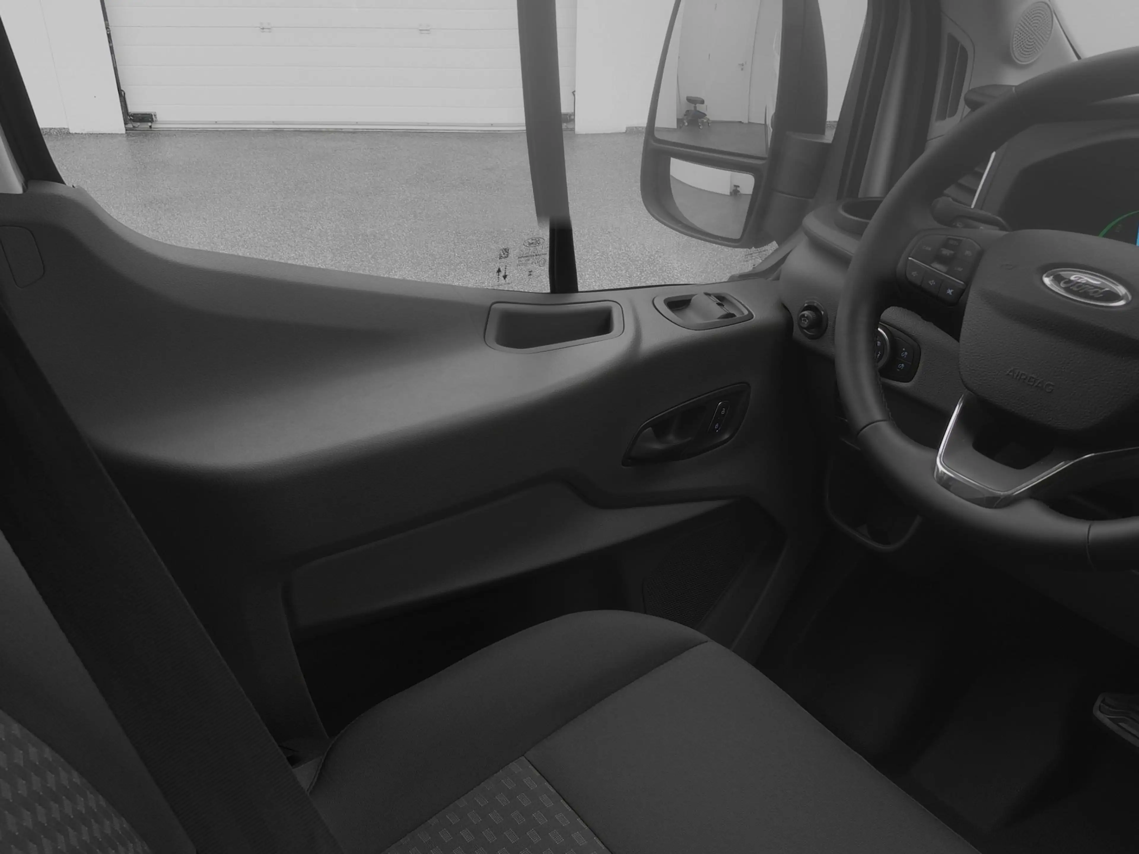 Ford E-Transit 350 L2H2 Ambiente 68 kWh 50 L2H2 Trend 68 kWh | CA — photo 10
