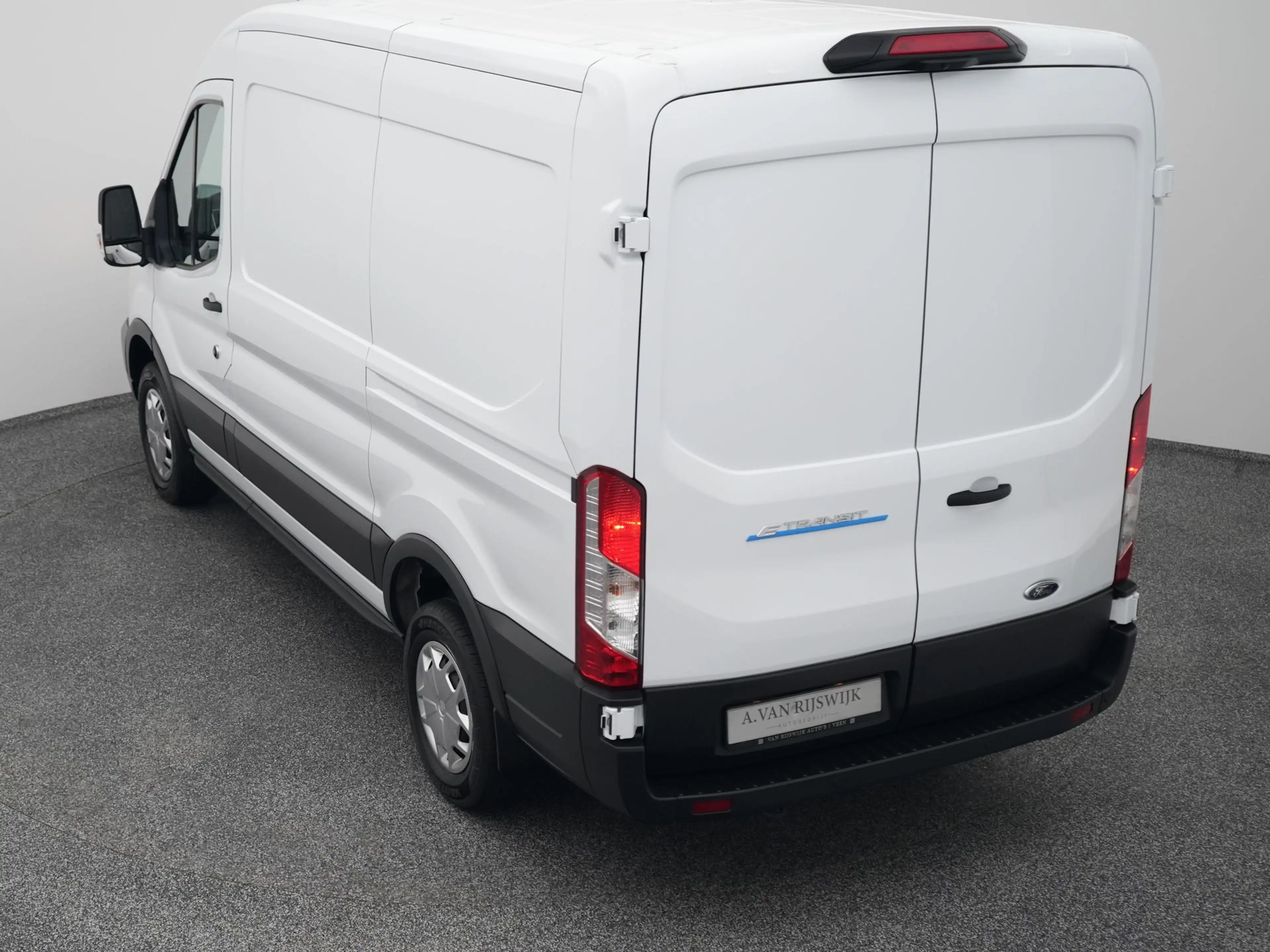 Ford E-Transit 350 L2H2 Ambiente 68 kWh 50 L2H2 Trend 68 kWh | CA — photo 24