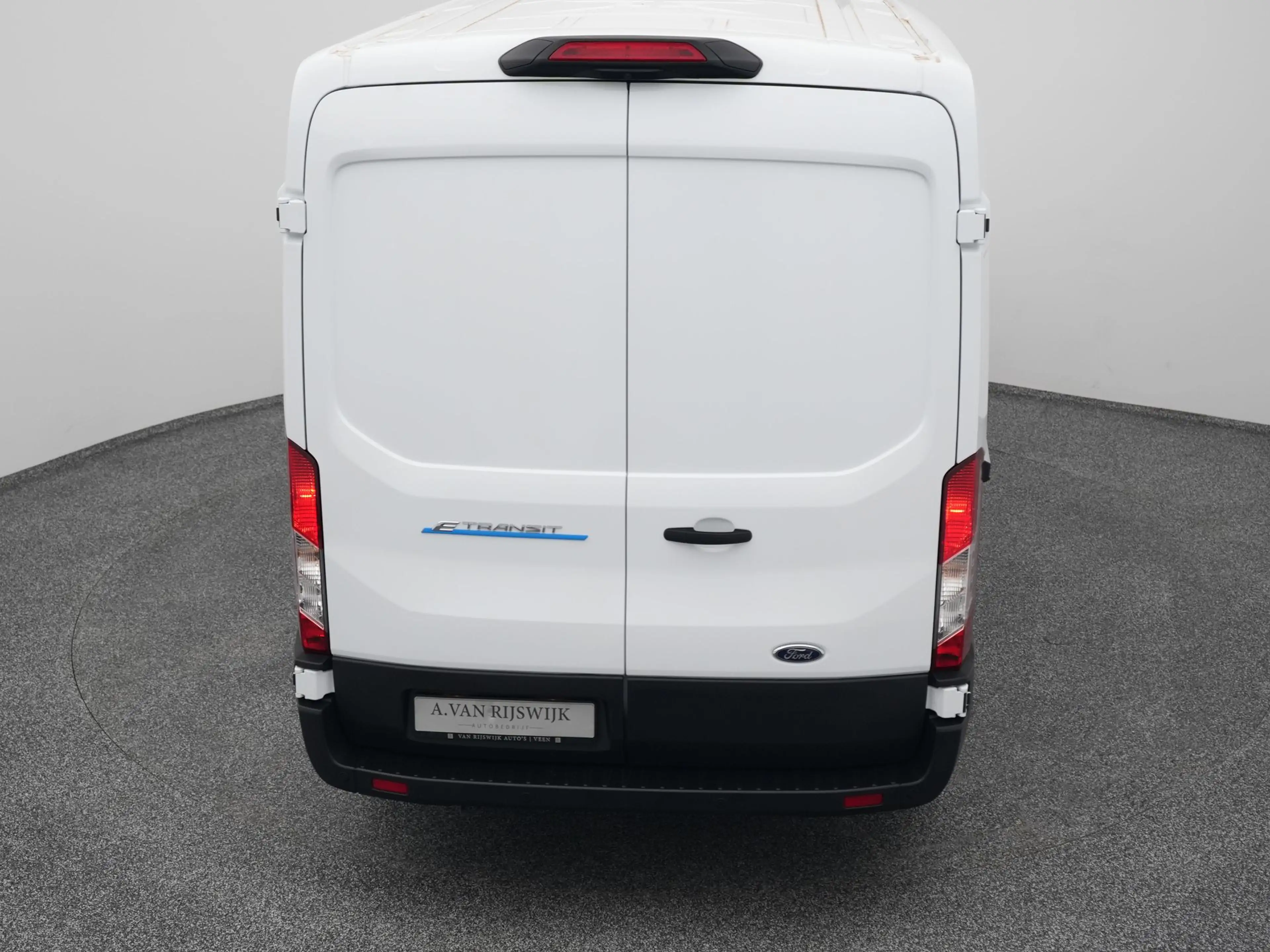 Ford E-Transit 350 L2H2 Ambiente 68 kWh 50 L2H2 Trend 68 kWh | CA — photo 27