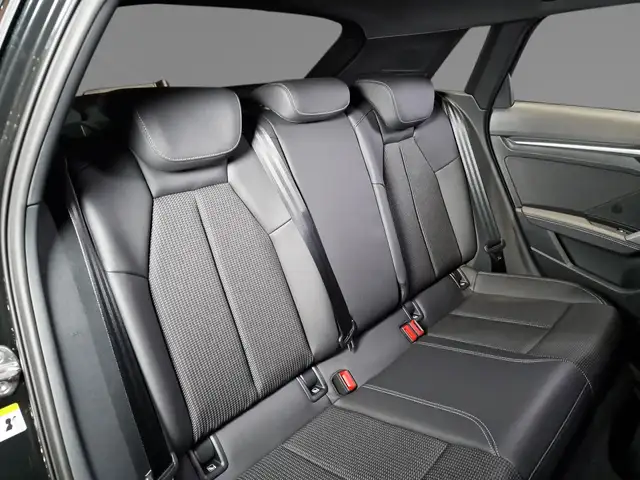 Audi A3 view 8