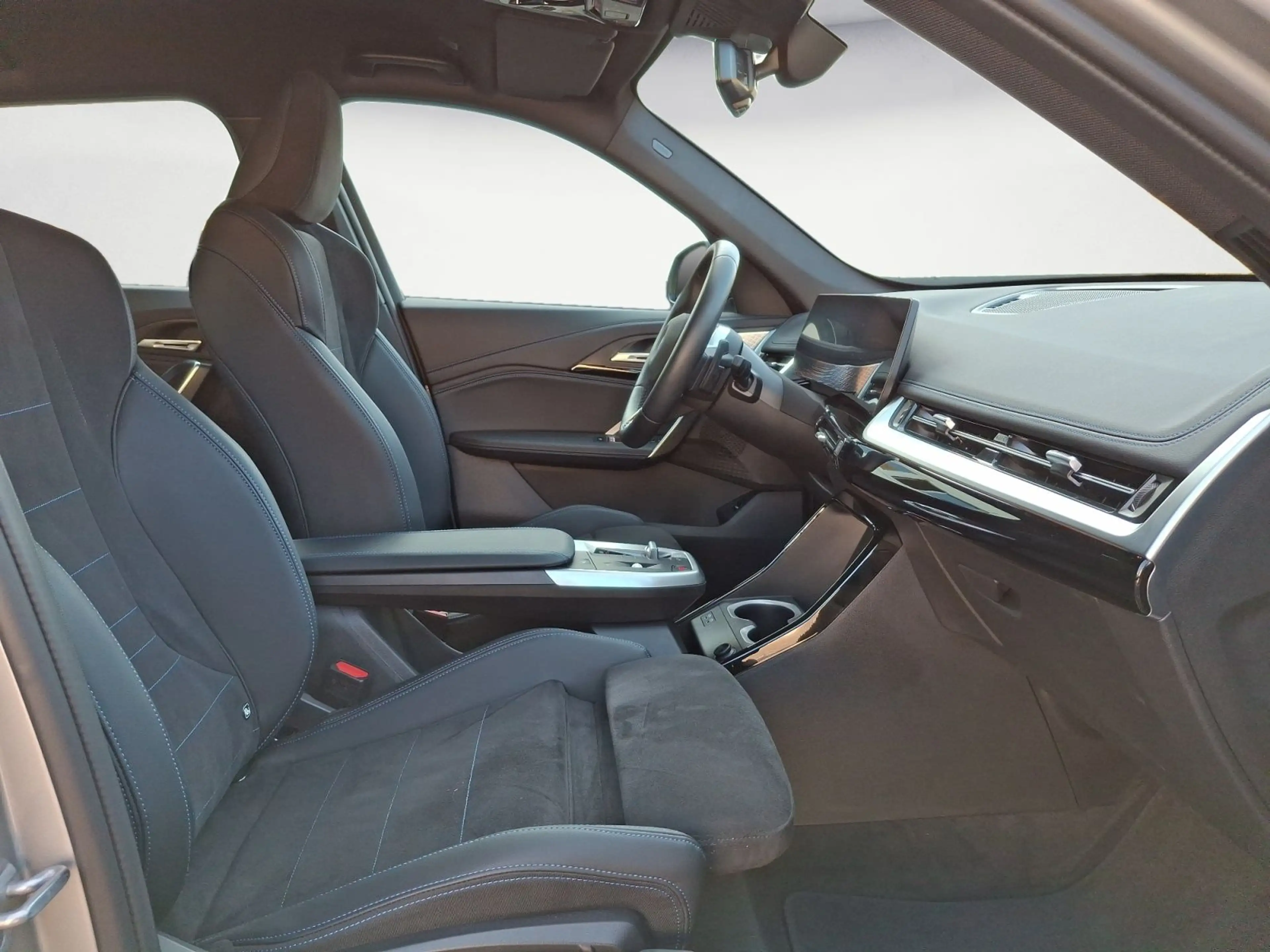 BMW X1 xDrive20d M Sportpaket AHK Harman&Kardon 19 Z — photo 15