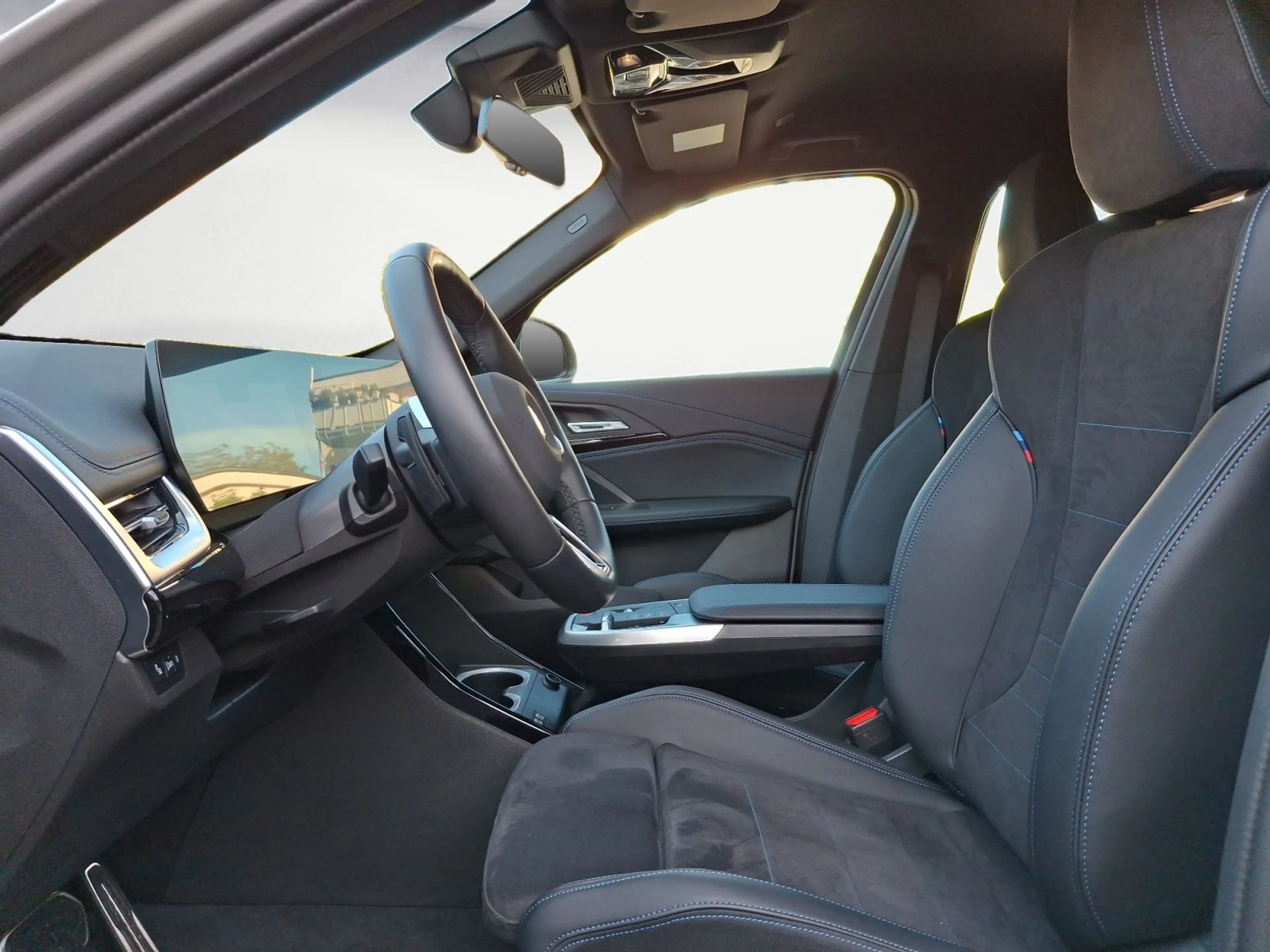 BMW X1 xDrive20d M Sportpaket AHK Harman&Kardon 19 Z — photo 12