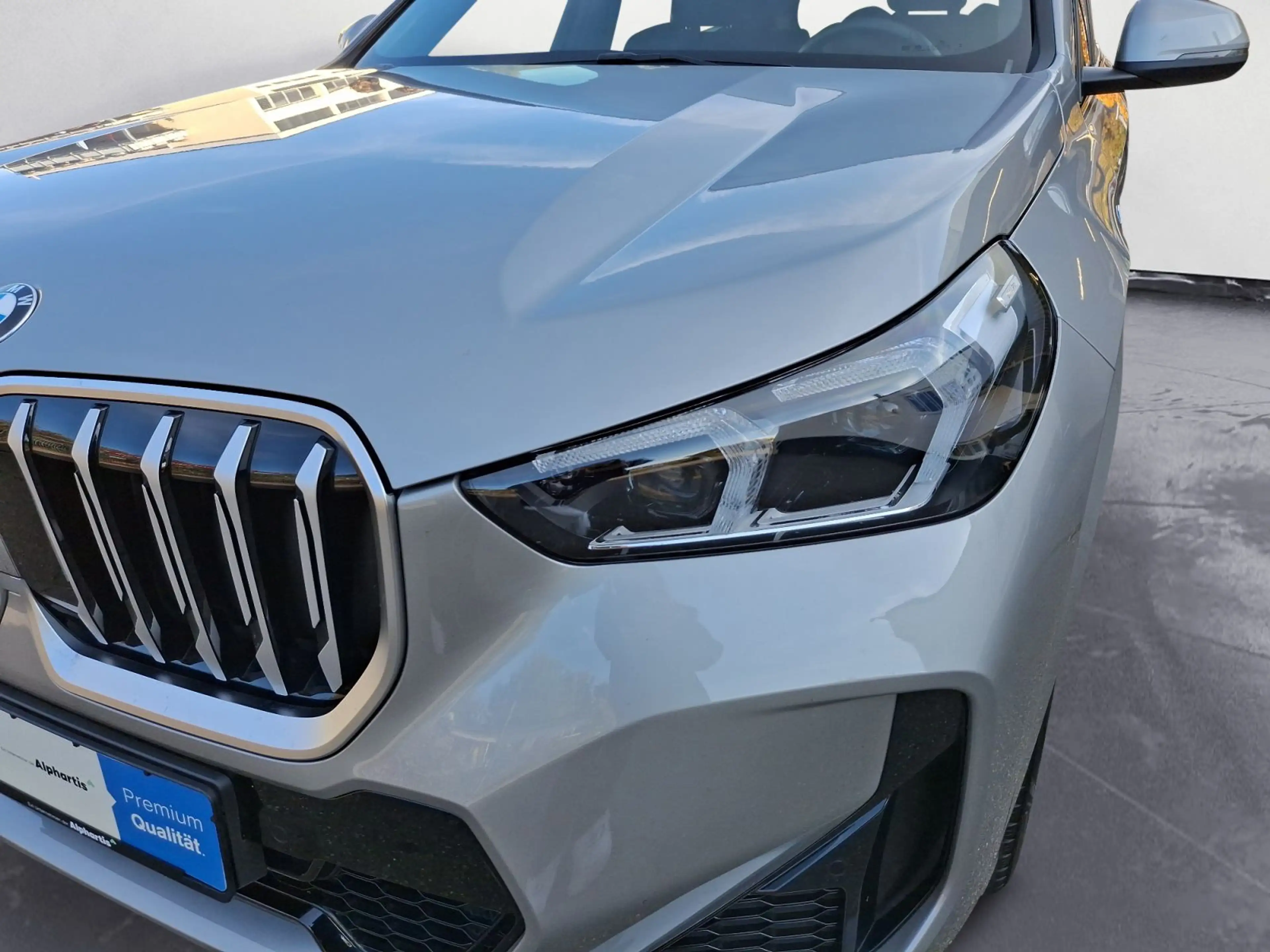BMW X1 xDrive20d M Sportpaket AHK Harman&Kardon 19 Z — photo 11