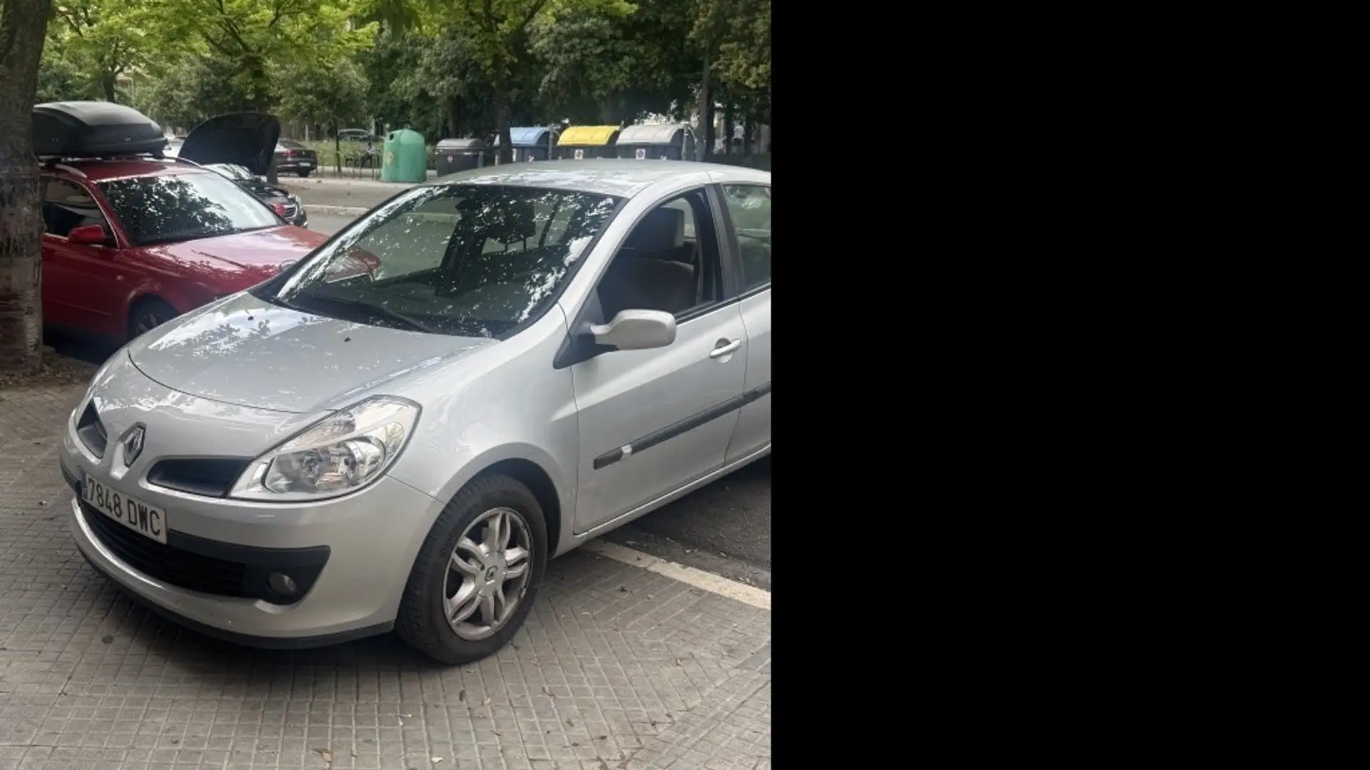 Renault Clio 1.4 Luxe Privilege Grau - 2