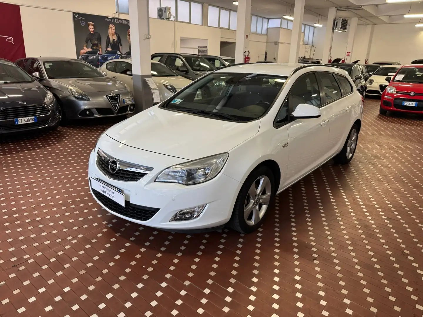 Opel Astra 1.4 Turbo 140CV Sports Tourer Cosmo Bianco - 1