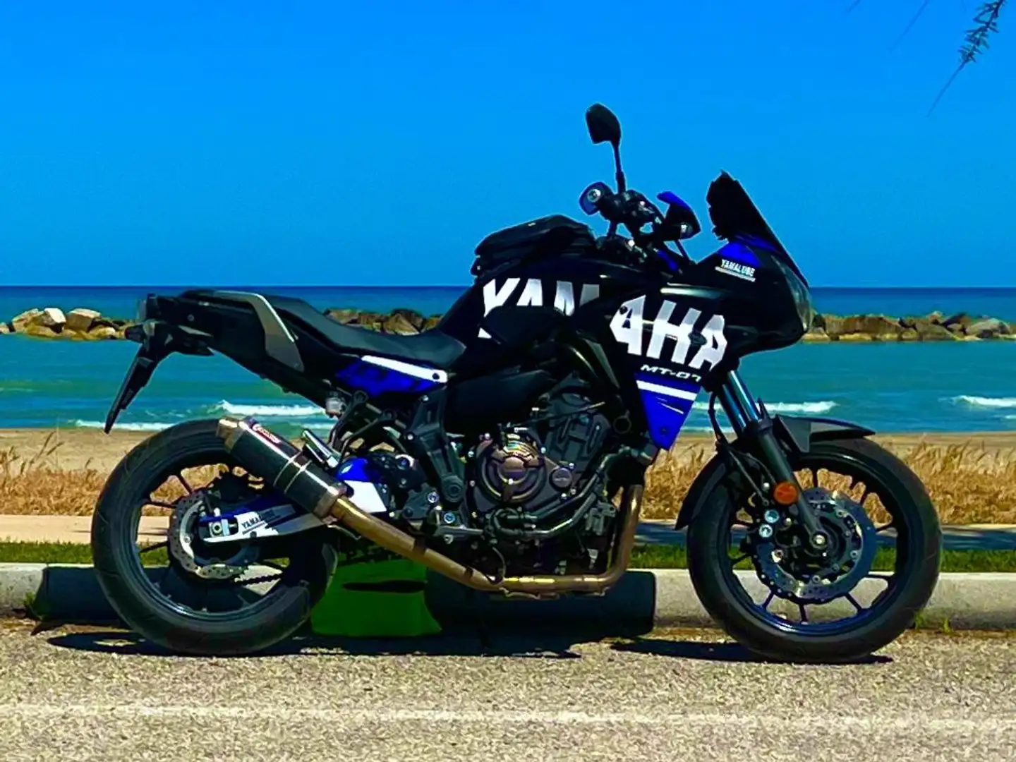 Yamaha Tracer 700 Negro - 1