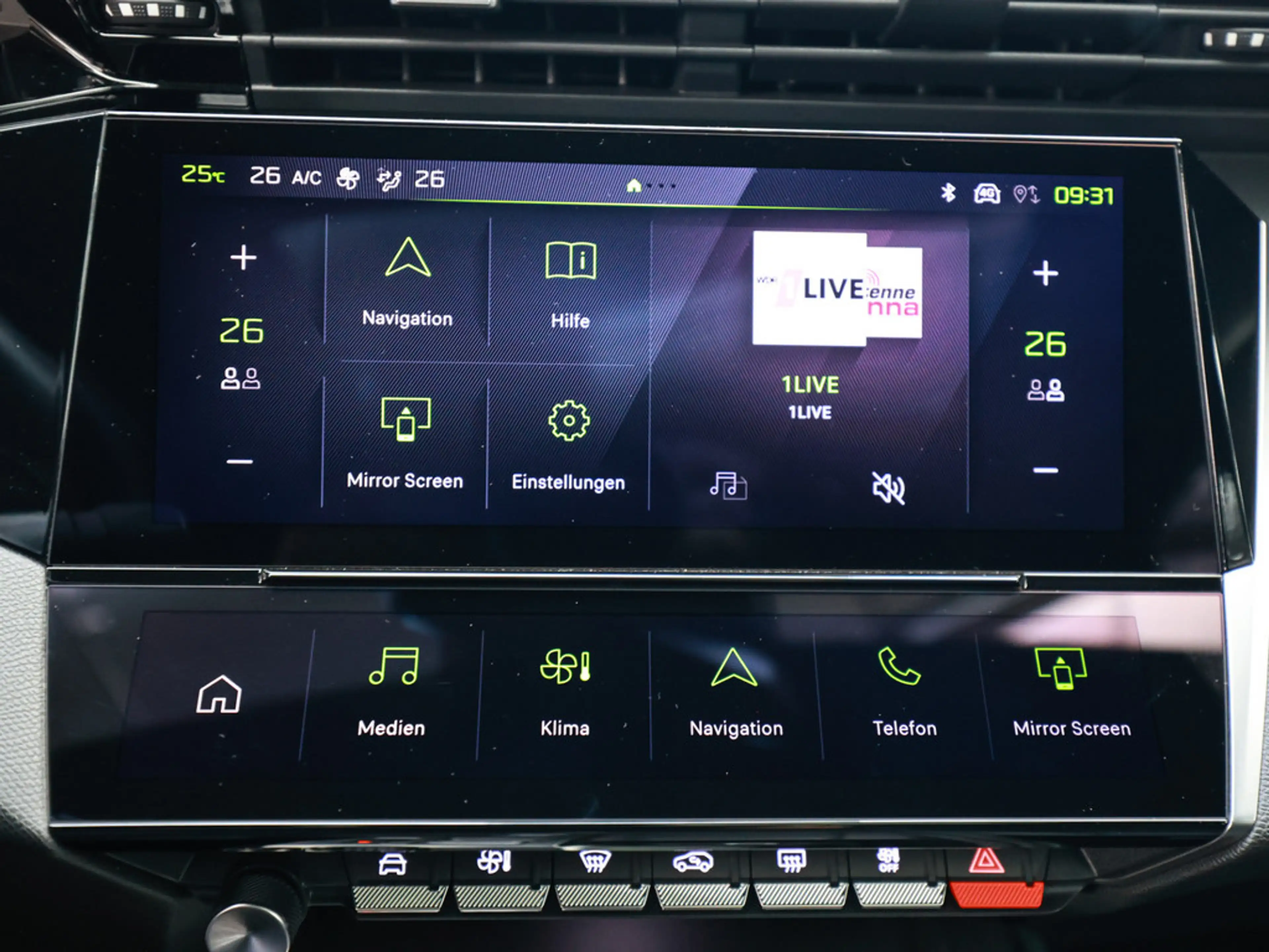 Peugeot 308 SW GT PureTech 130 EAT8 ACC PANO 360° BT — photo 11