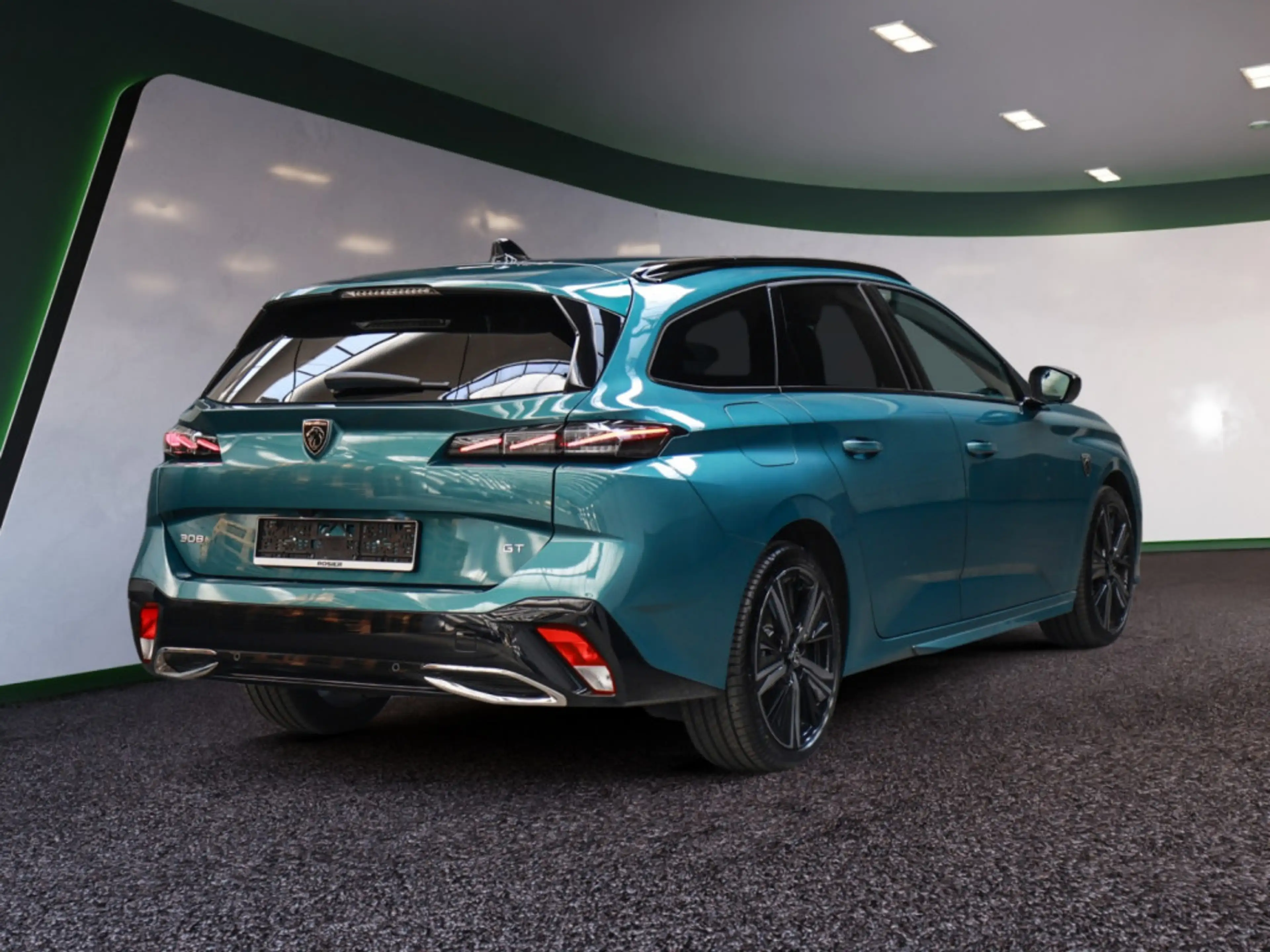 Peugeot 308 SW GT PureTech 130 EAT8 ACC PANO 360° BT — photo 4