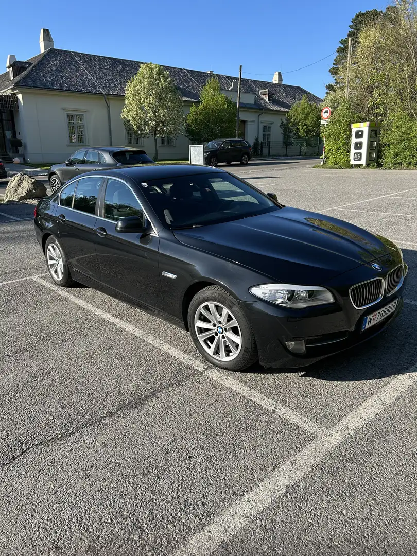 BMW 520 Österreich-Paket Schwarz - 2