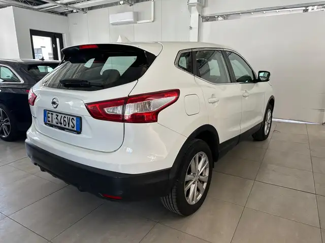 Nissan Qashqai view 4
