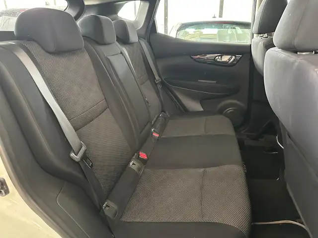 Nissan Qashqai view 11