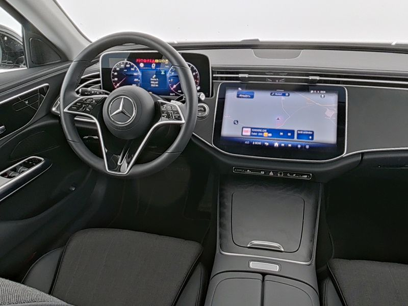 Mercedes-Benz E 200 T-Modell AVANTGARDE|AMBIENTE|MBUX|SHZ|AHK — photo 9