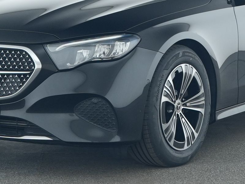 Mercedes-Benz E 200 T-Modell AVANTGARDE|AMBIENTE|MBUX|SHZ|AHK — photo 4