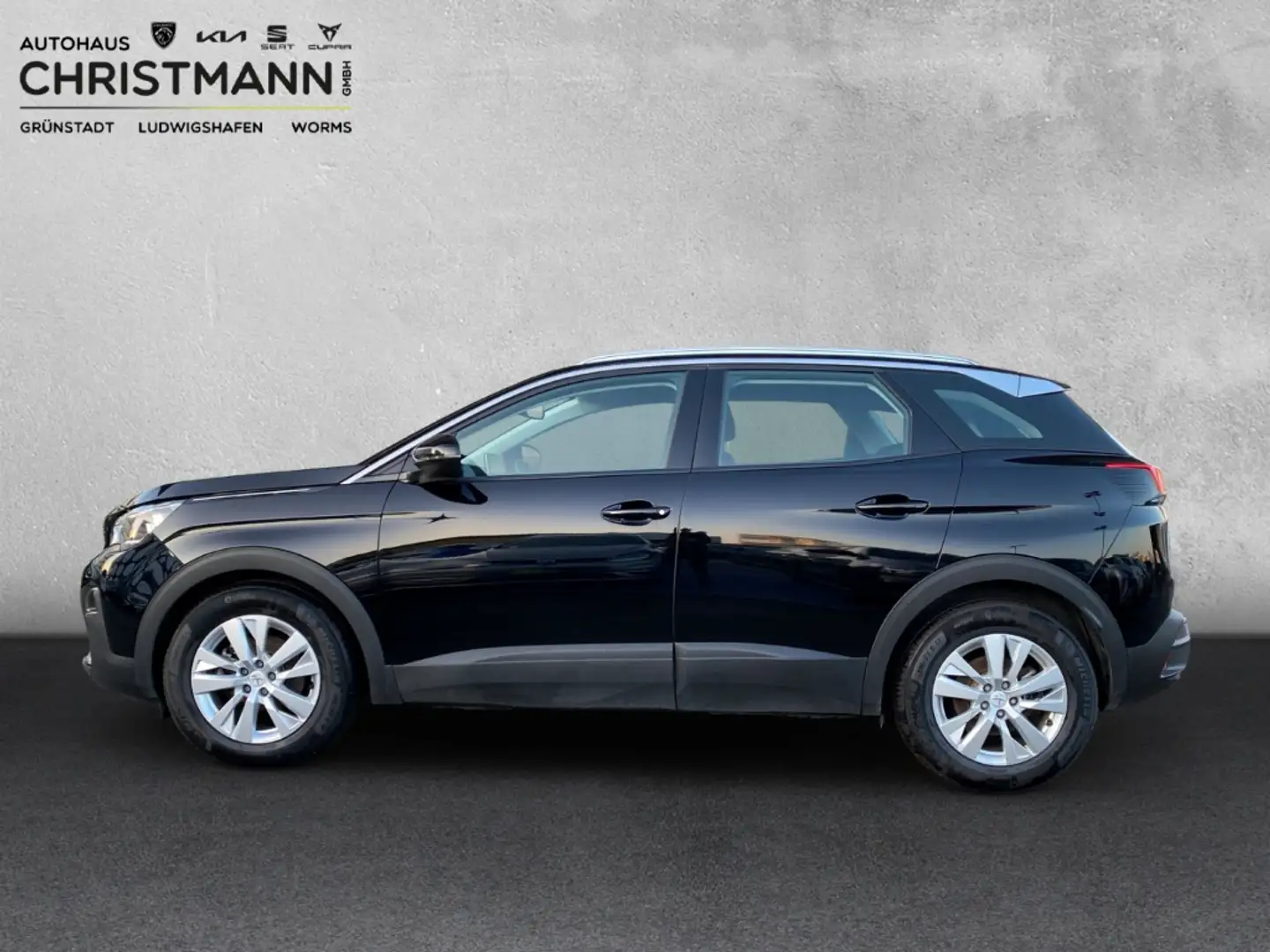 Peugeot 3008 Active 1.2 PureTech 130 EU6d Schwarz - 2