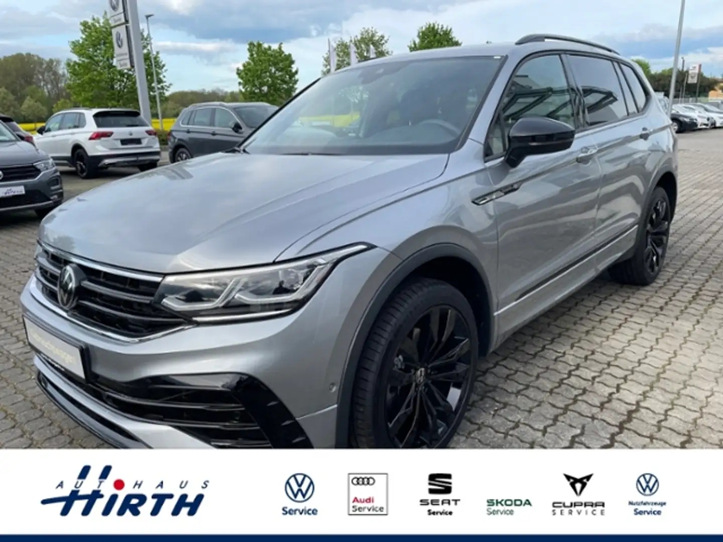 Volkswagen Tiguan Allspace R-Line 2.0 TSI OPF 4MOT+AHZV+PANO Argent - 1