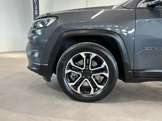 Jeep Compass view 8