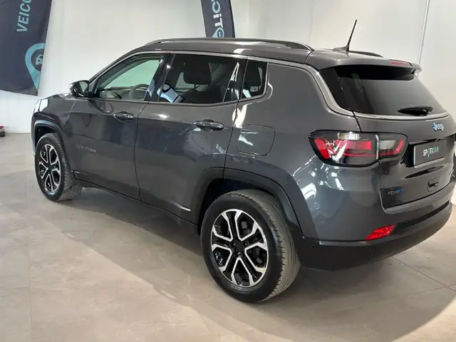 Jeep Compass view 6