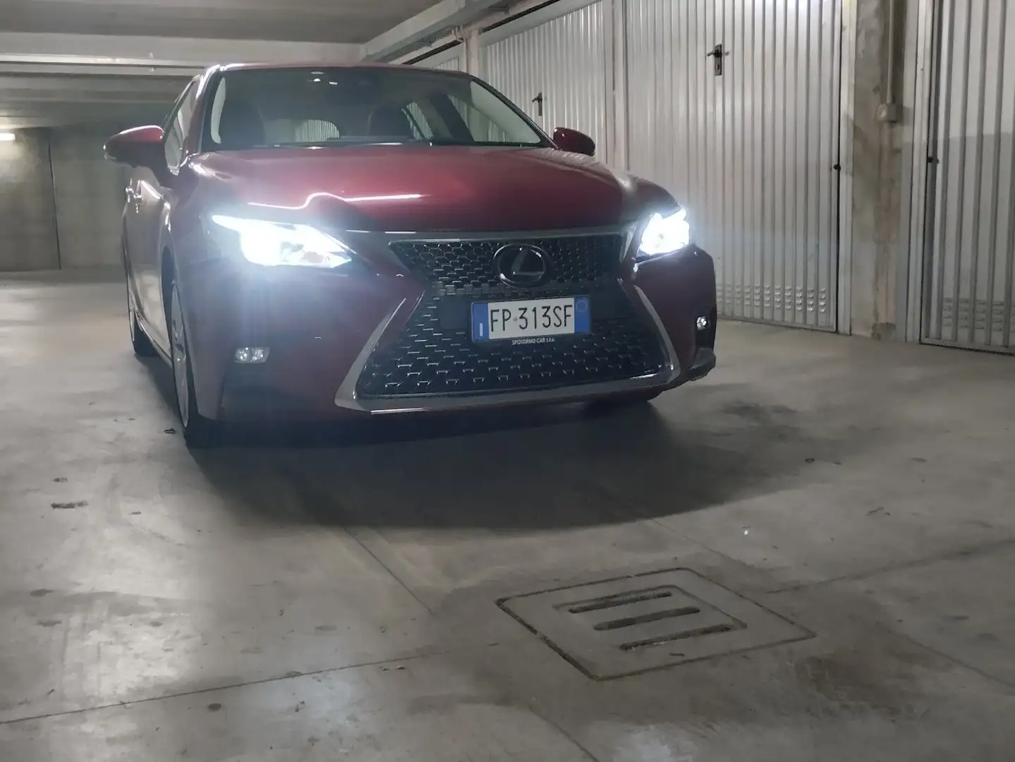 Lexus CT 200h 1.8 hybrid Executive cvt Rouge - 2