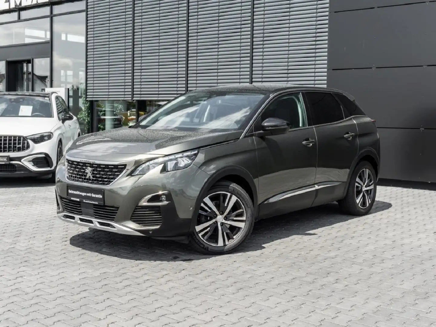 Peugeot 3008 1.2 PureTech 130 Allure Navi Totwinkel Grau - 1