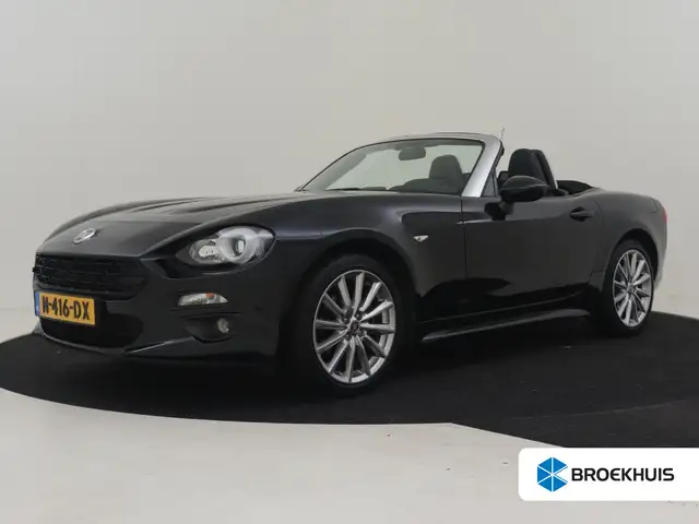 Fiat 124 Spider Turbo Lusso 140pk | Camera achter | Navigatie | St