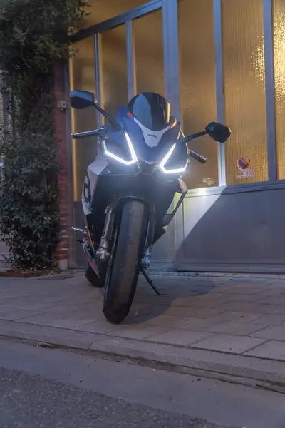 Aprilia RS 660 - foto 2