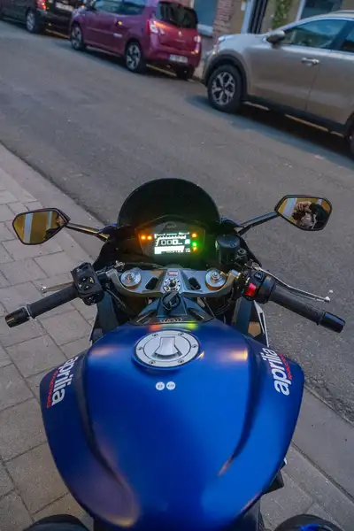 Aprilia RS 660 - foto 4