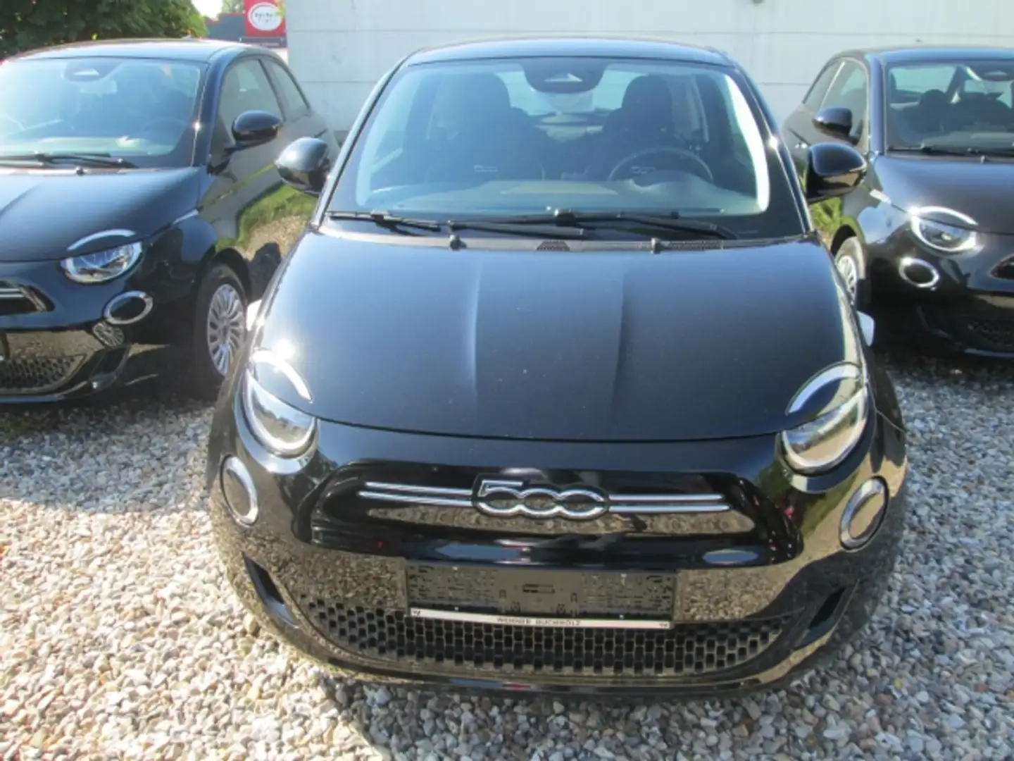 Fiat 500e e Action Schwarz - 2