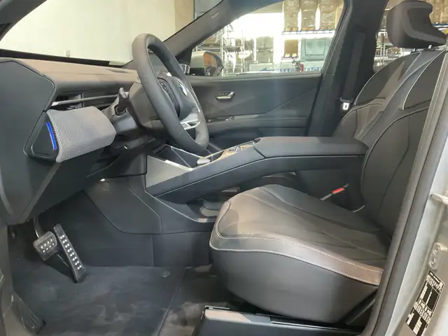 BMW Ix3 view 7