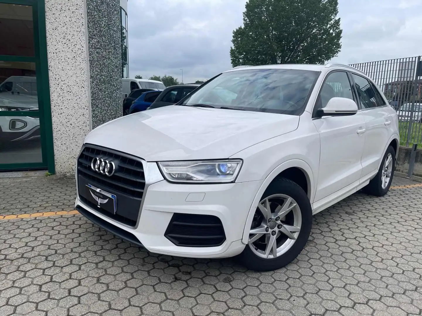 Audi Q3 2.0 TDI 150 CV quattro S tronic edition Sport Blanc - 1