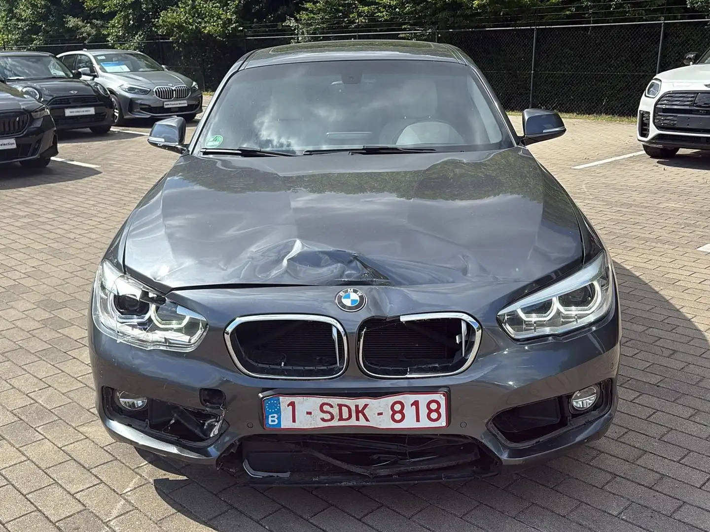 BMW 120 120i Sport Line Gris - 2