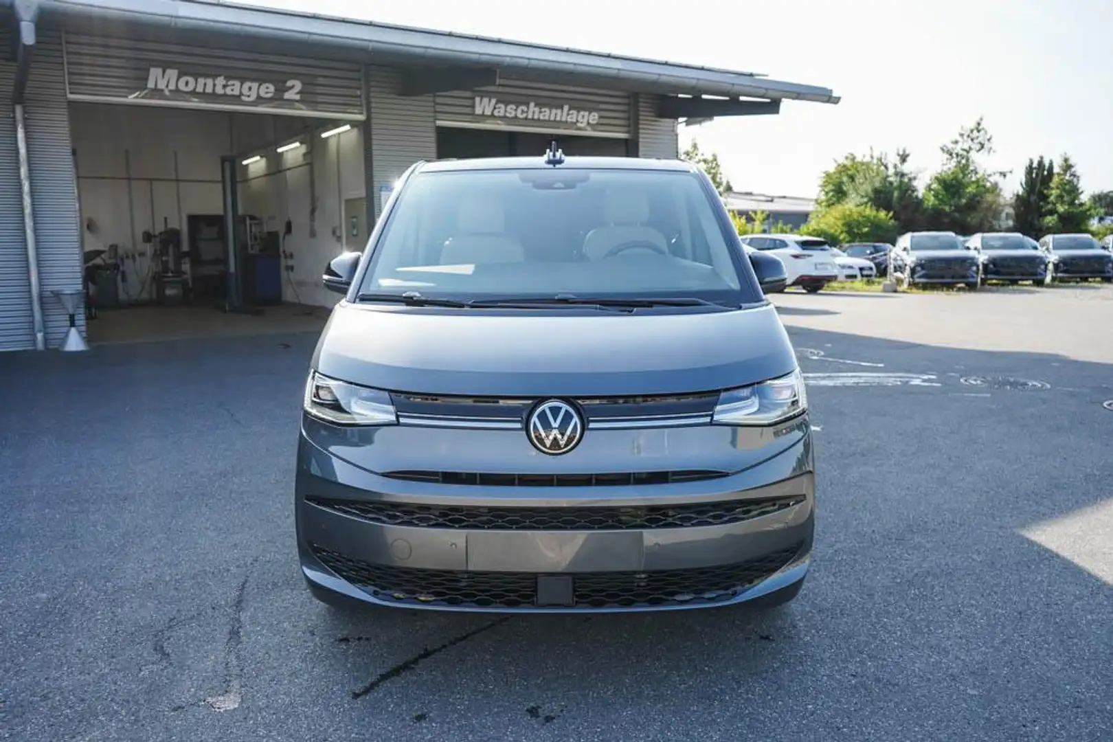 Volkswagen T7 Multivan LR 2,0 TSI DSG Edition - LAGER -LAG. 150 kW (20... Grau - 2