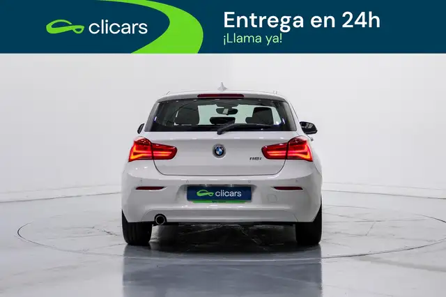 BMW 1 Series view 4