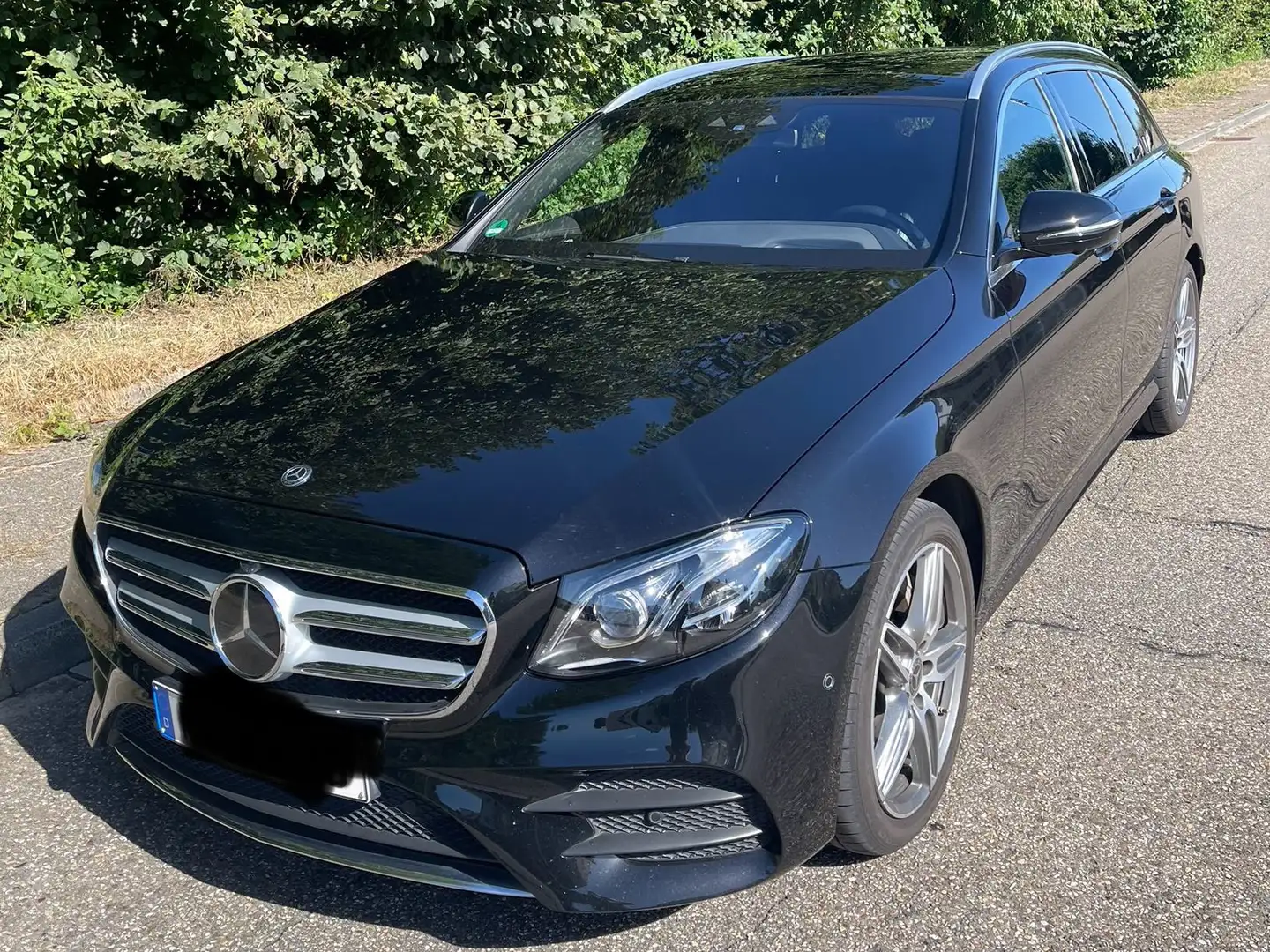 Mercedes-Benz E 450 E 450 4Matic T 9G-TRONIC AMG Line Negru - 2