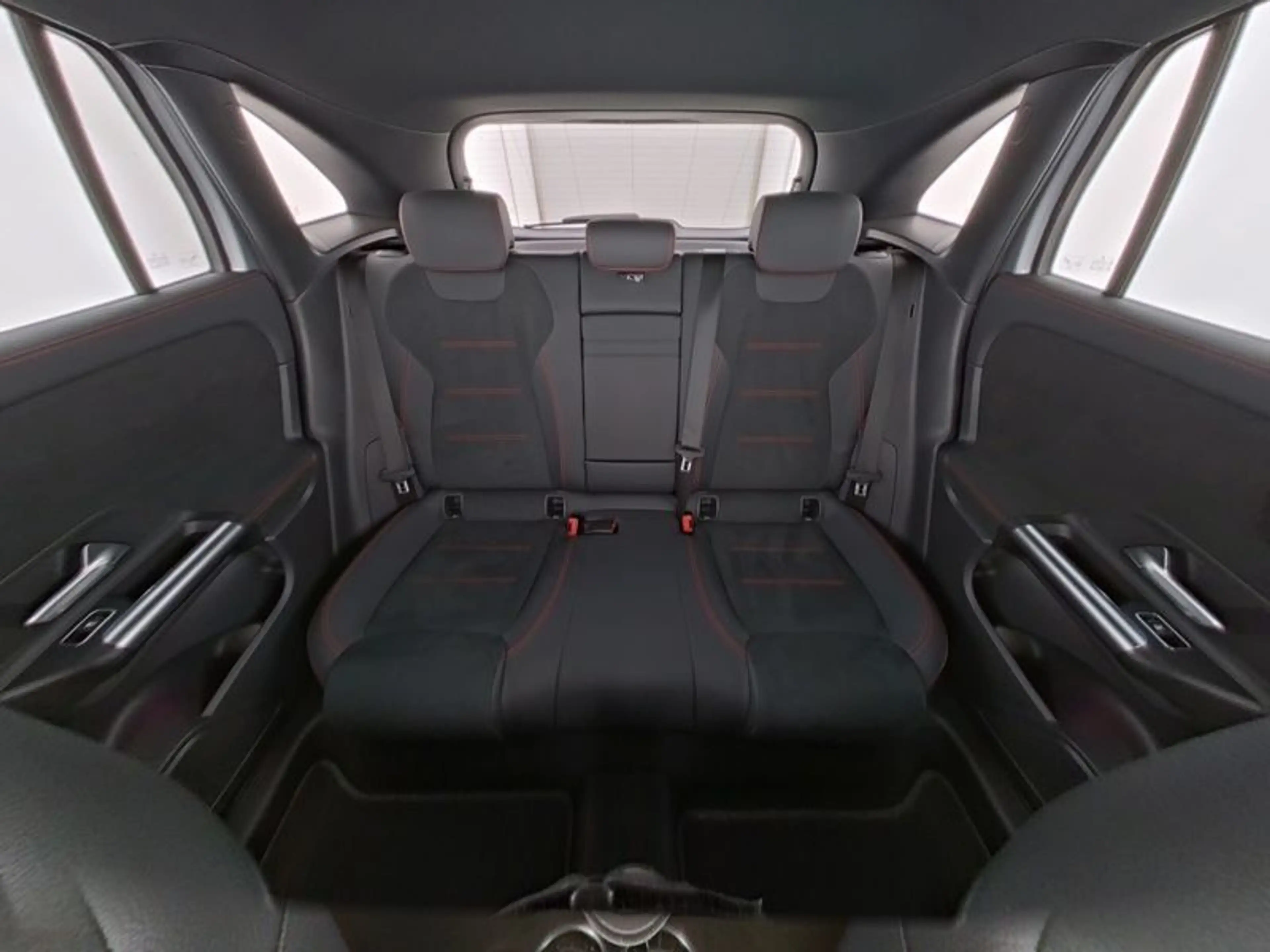 Mercedes-Benz EQA 250+ AMG-ADV+ NIGHT SOUND DISTRO WINTER WDGS — photo 10