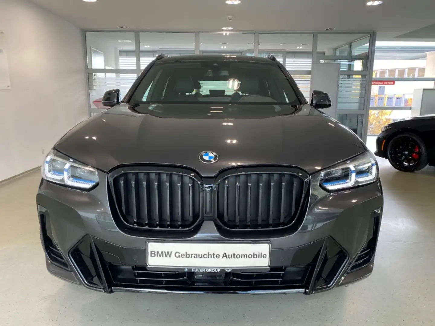 BMW X3 xDrive 20i Sportpaket Navi Digitales Cockpit Sound Grau - 2