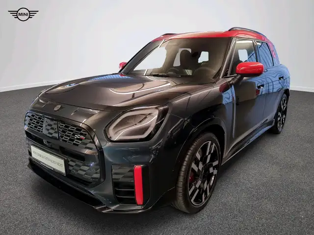MINI JCW Countryman All4 John Cooper Works Trim