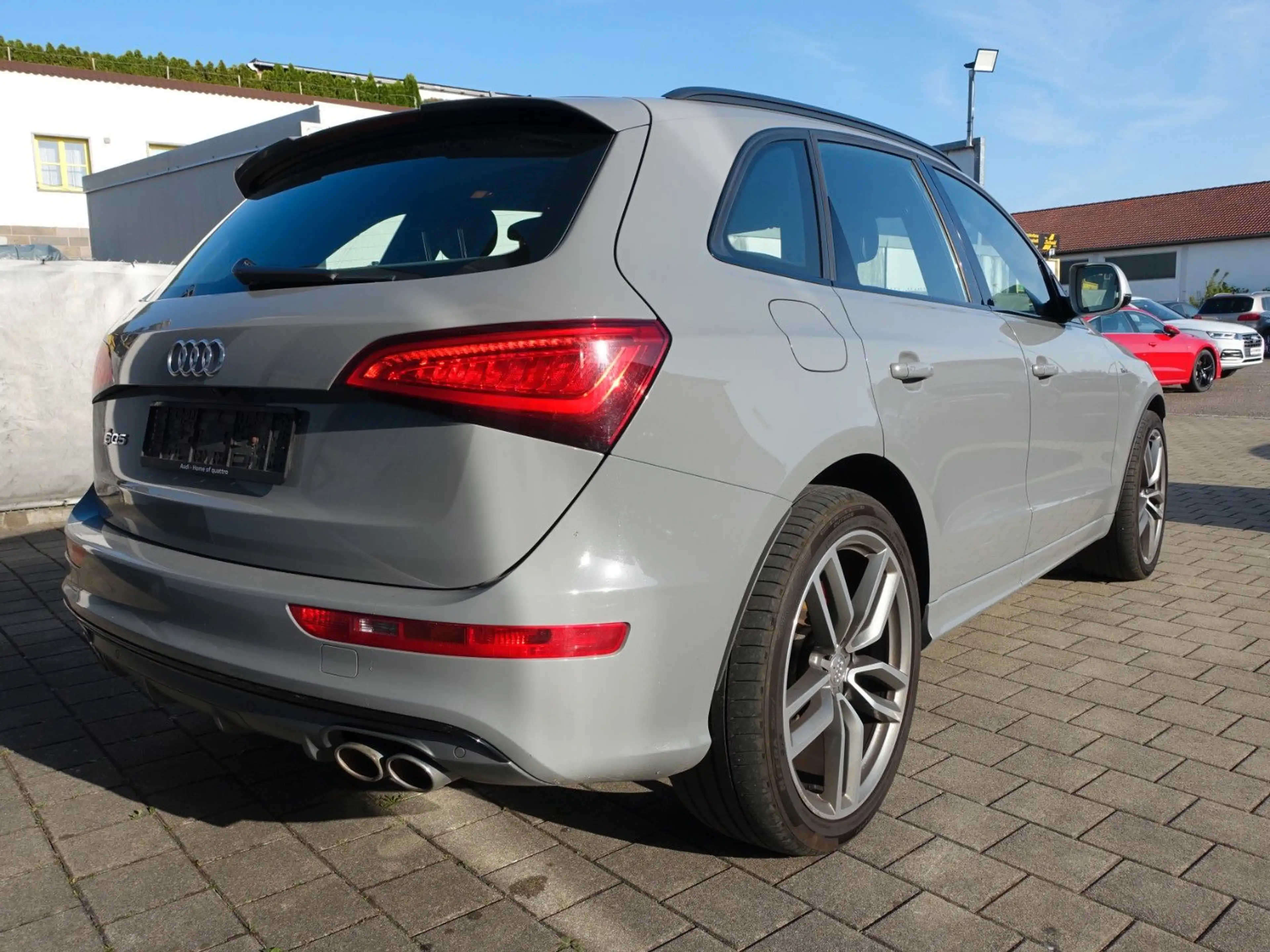 Audi SQ5 3.0 TDI quattro NARDO GRAU/ ACC/PANO/B&O/AHK — photo 5