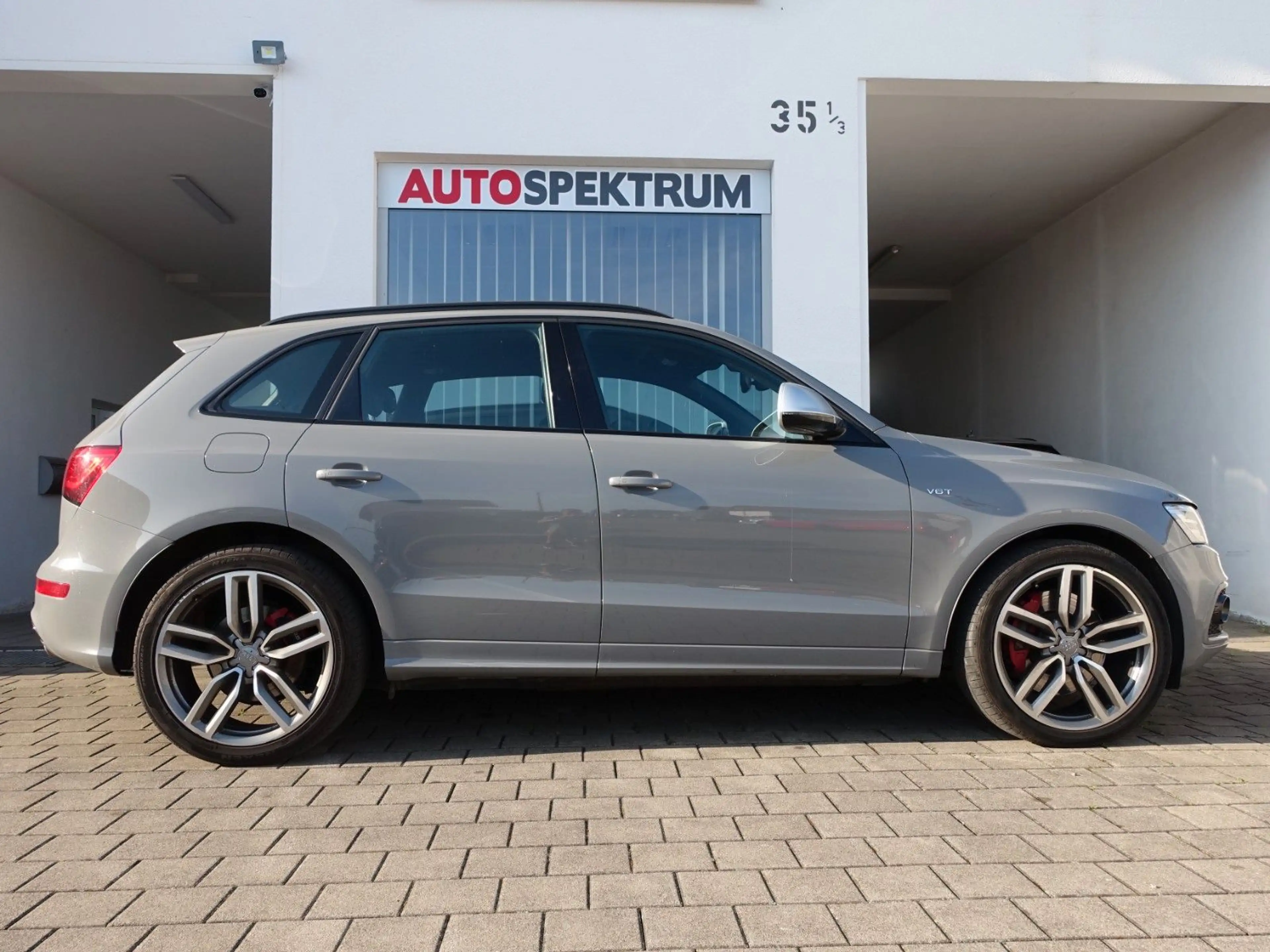Audi SQ5 3.0 TDI quattro NARDO GRAU/ ACC/PANO/B&O/AHK — photo 6