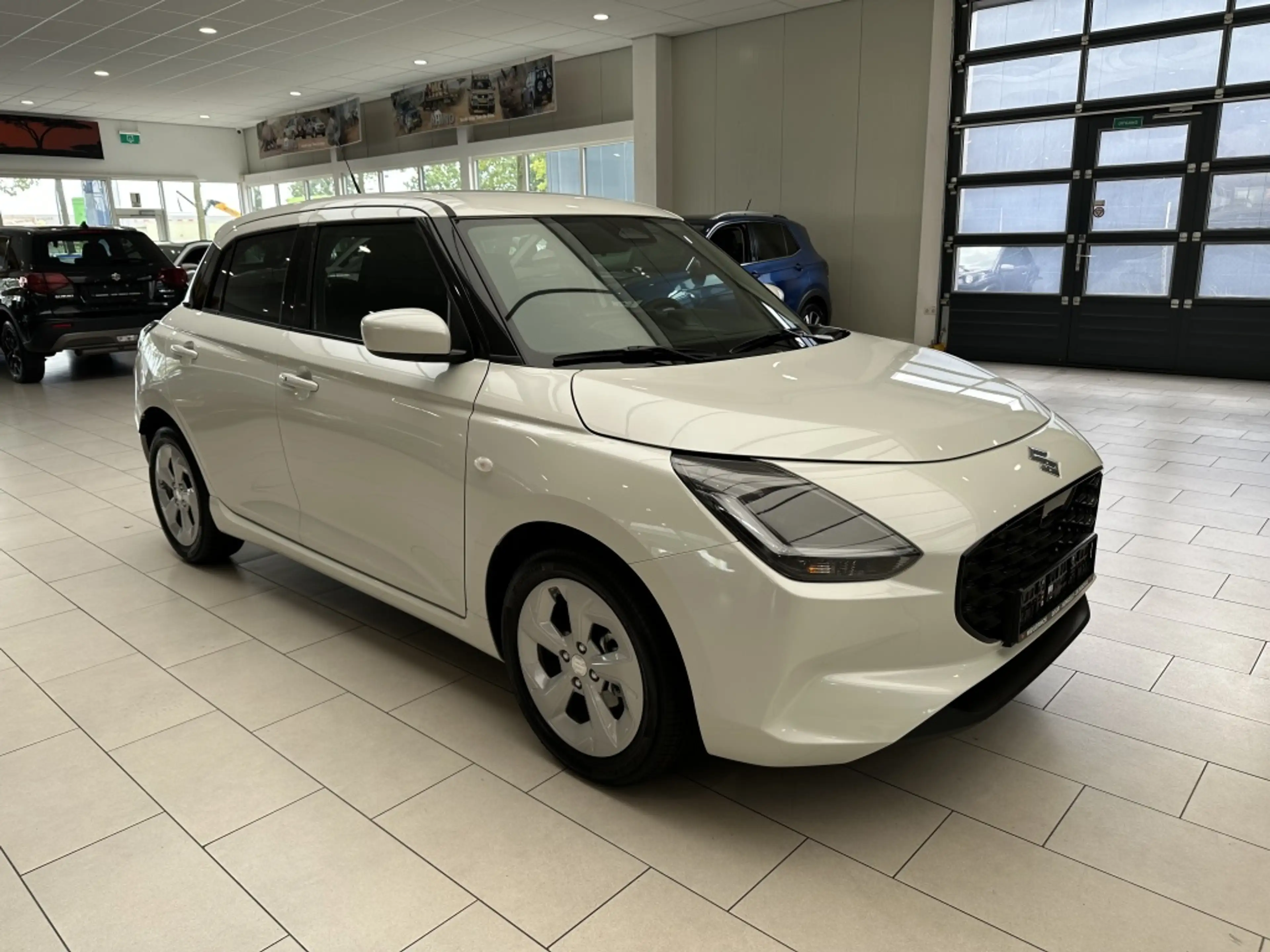 Suzuki Swift 1.2 Select Hybrid [ CAMERA | APPLE CARPLAY / ANDRO — photo 19
