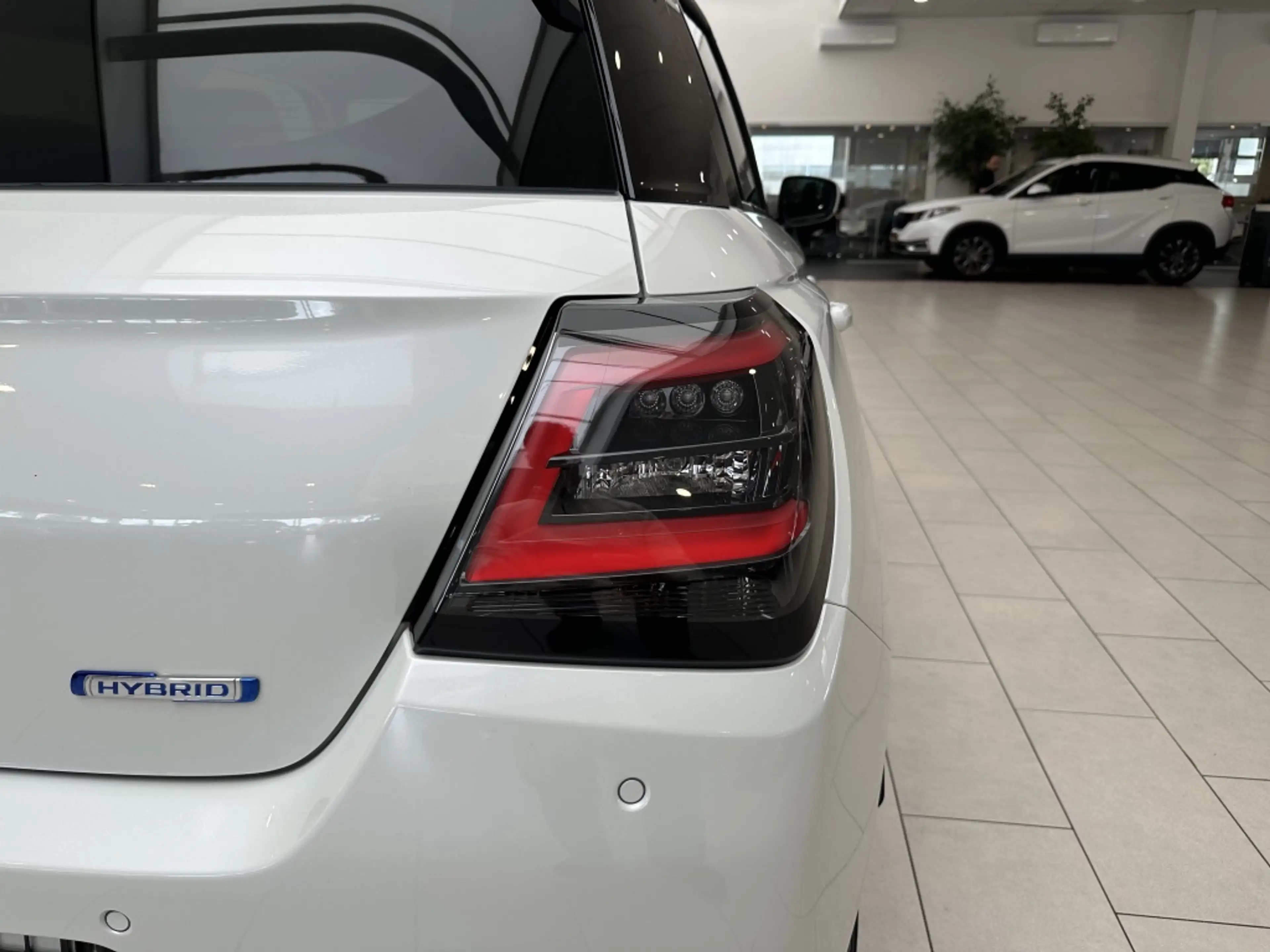 Suzuki Swift 1.2 Select Hybrid [ CAMERA | APPLE CARPLAY / ANDRO — photo 20