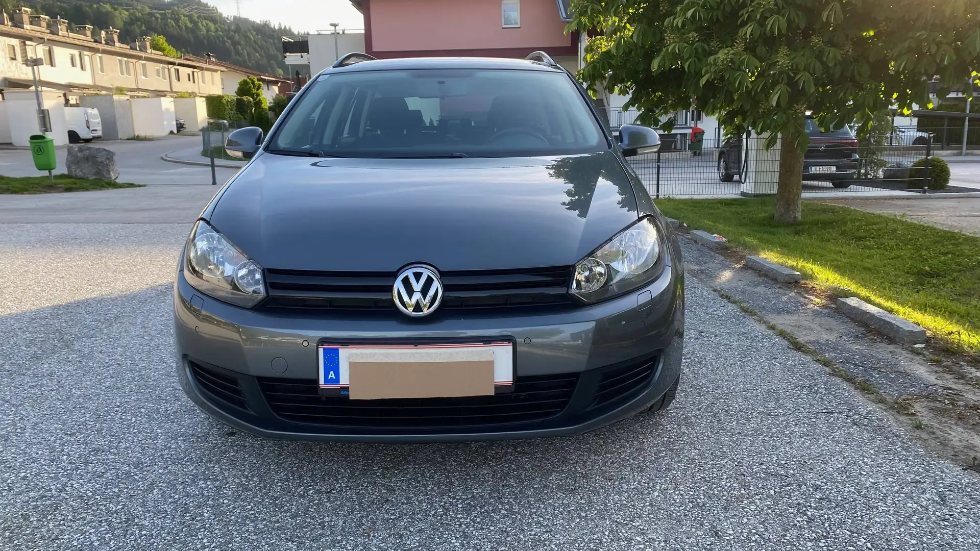 Volkswagen Golf Variant Golf Variant Trendline BMT 1,6 TDI DPF Trendline Grau - 2